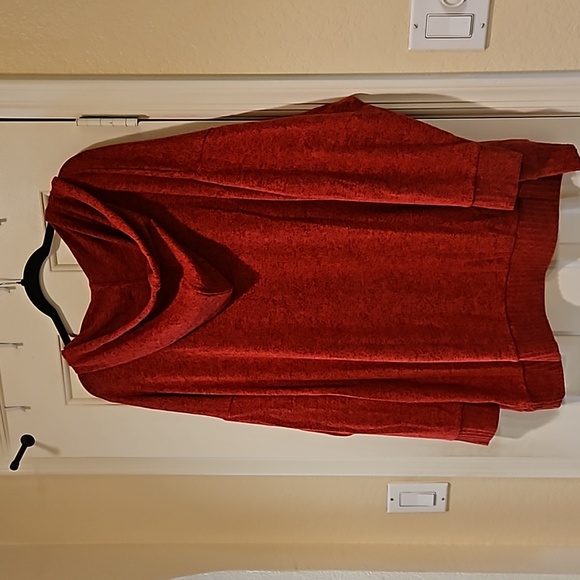 Torrid Red Hoodie Sweatshirt - Picture 7 of 7